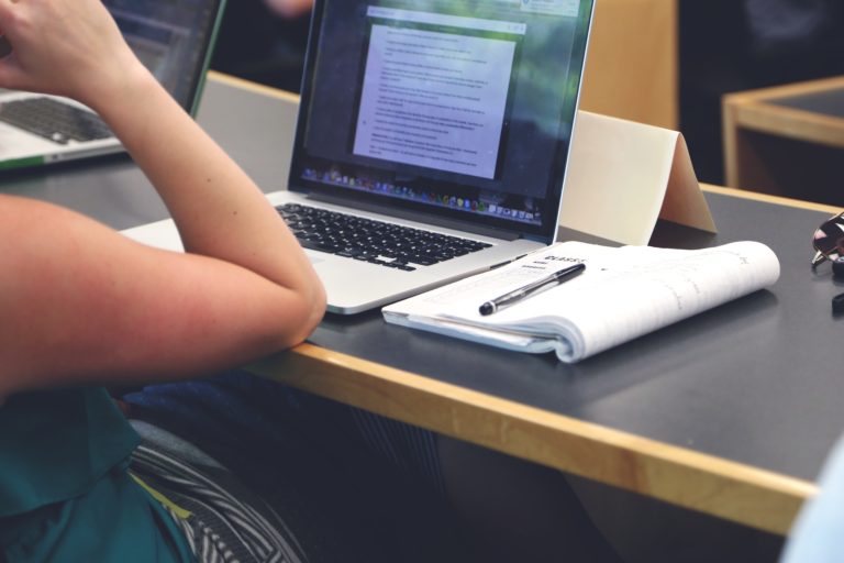 How To Learn In Big College Classes