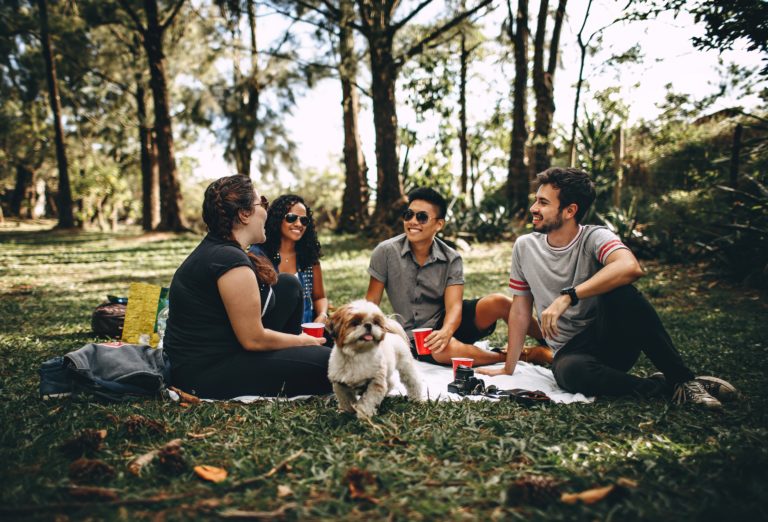 Making Real, Long-Lasting Friends in College (And Beyond!)