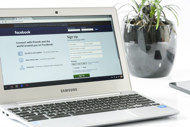 Facebook affects college admissions